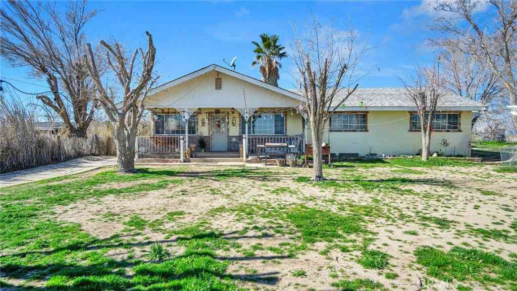 Homes For Sale - 50137 40th Street West<br/> Lancaster, CA 93536