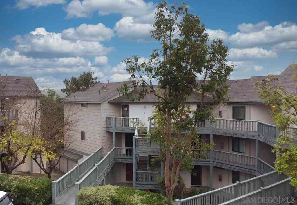 Condo For Sale - 2962 Alanwood Ct.<br/> Spring Valley, CA 91978