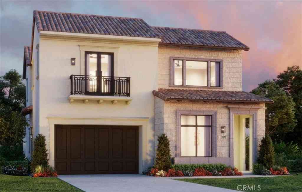 Homes For Sale - 536 Peninsula<br/> Irvine, CA 92602