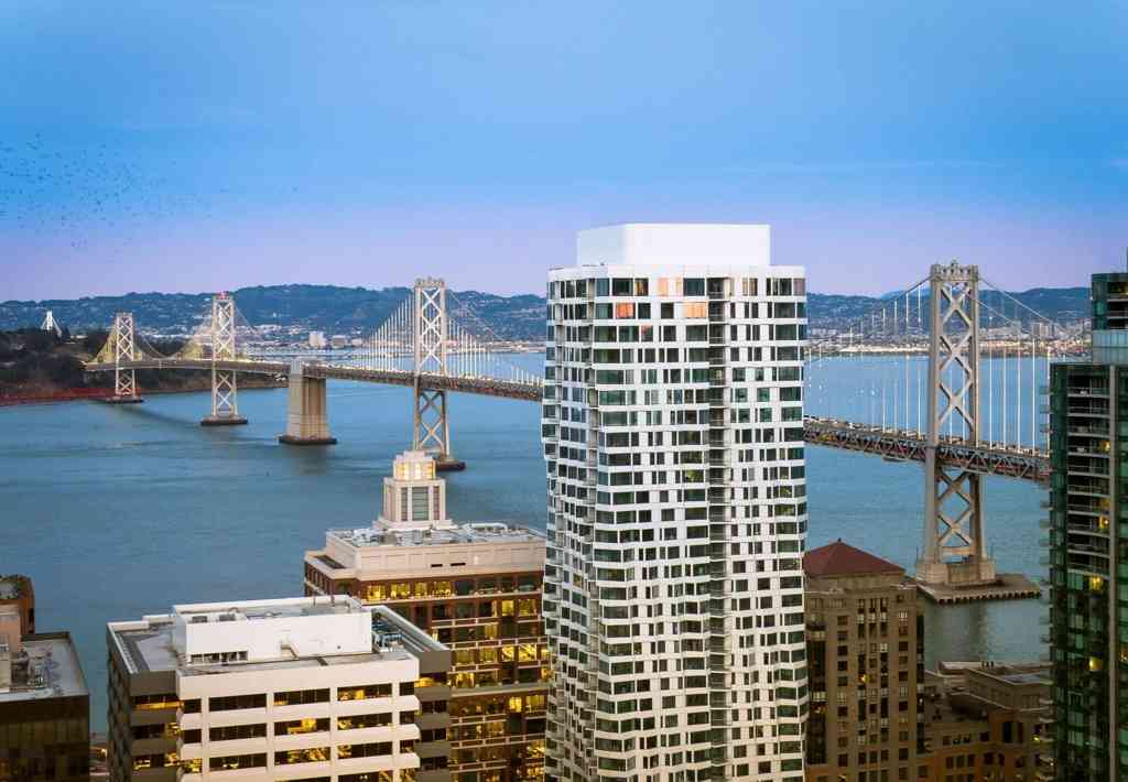 Condo For Sale - 280 Spear St. #2B<br/> San Francisco, CA 94105