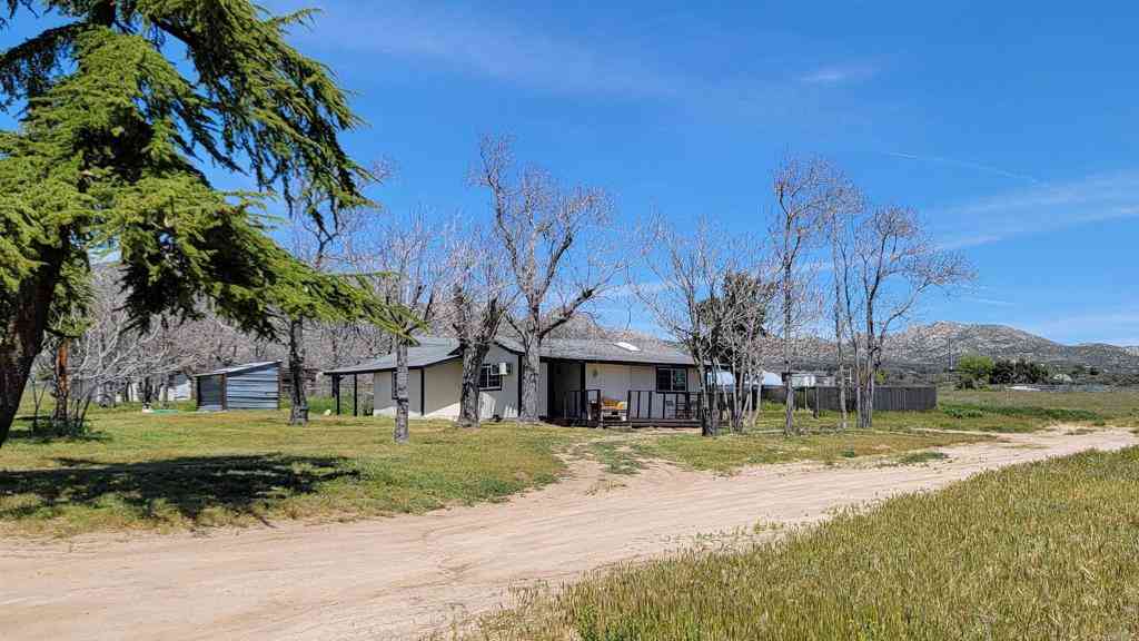 Homes For Sale - 37304 Montezuma Valley Road<br/> Ranchita, CA 92066