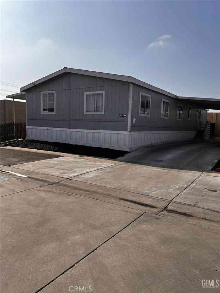 Mobile Home For Sale - 6601 Eucalyptus #269<br/> Bakersfield, CA 93306