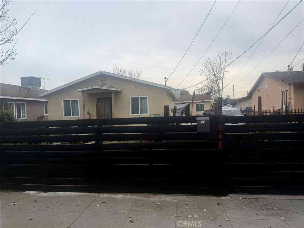 Multifamily For Sale - 1648 E 110th<br/> Los Angeles, CA 90059