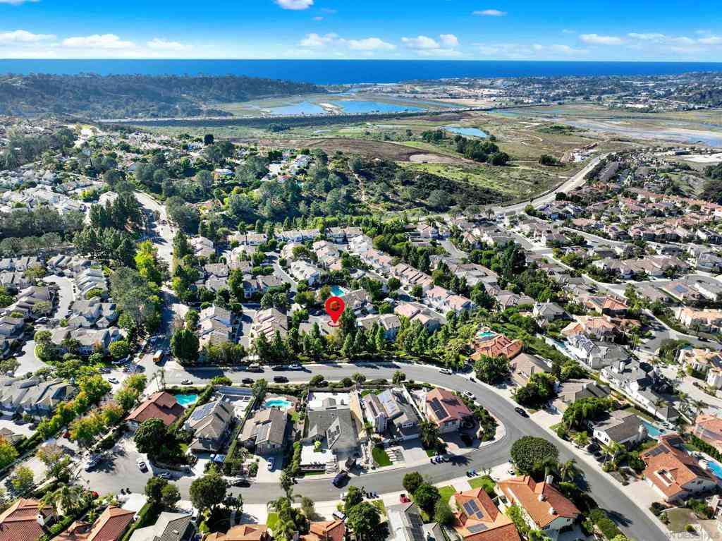 Condo For Sale - 13529 Jadestone Way<br/> San Diego, CA 92130