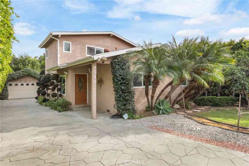 Homes For Sale - 9340 Burnet Ave<br/> North Hills, CA 91343