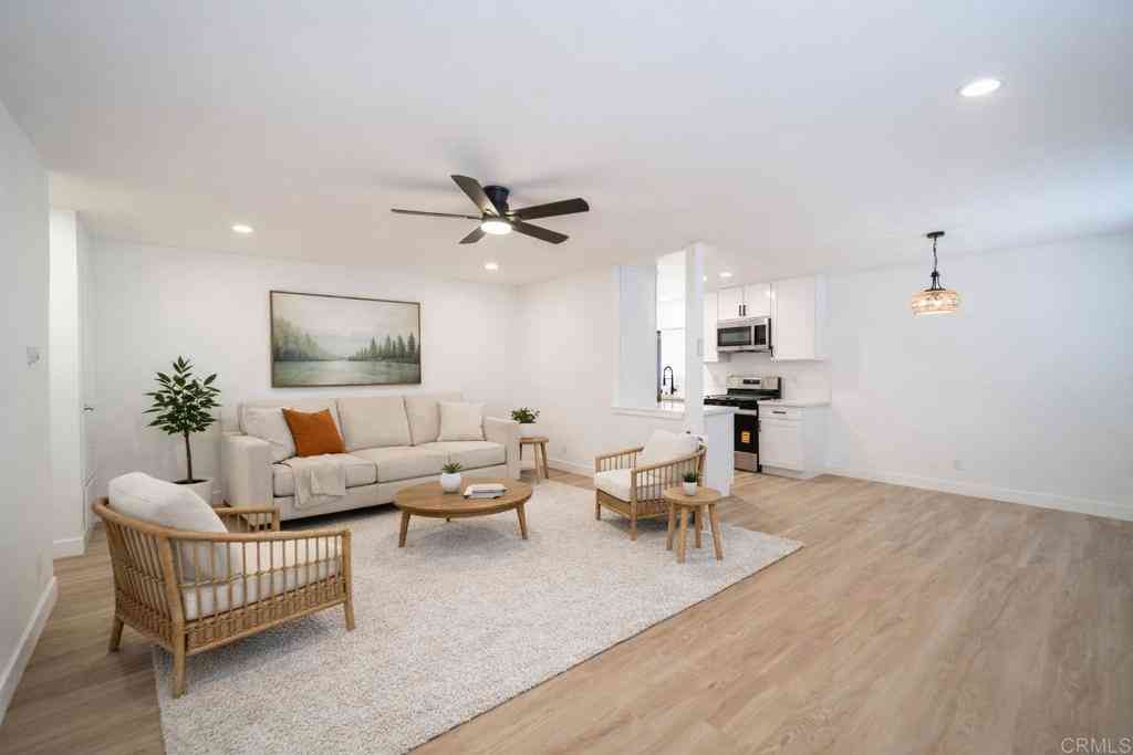 Condo For Sale - 1306 W San Ysidro Boulevard #D<br/> San Diego, CA 92173