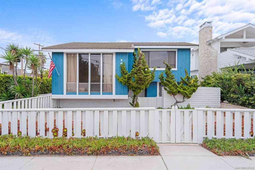 Homes For Rent - 2435 Camino Del Mar<br/> Del Mar, CA 92014