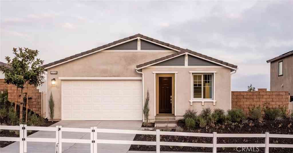 Homes For Sale - 31708 Settlers Road<br/> Winchester, CA 92596