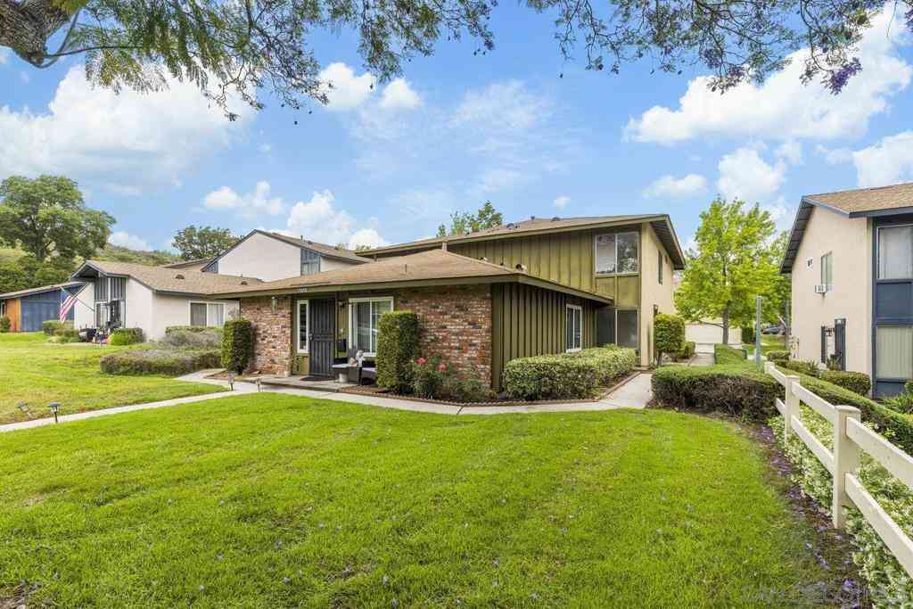 Condo For Sale - 11022 Via Asti<br/> San Diego, CA 92129
