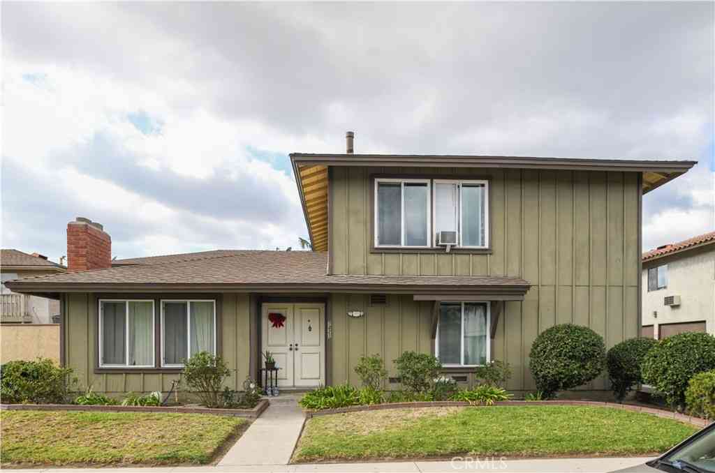 Multifamily For Sale - 1221 S Sunburst Way<br/> Anaheim, CA 92806