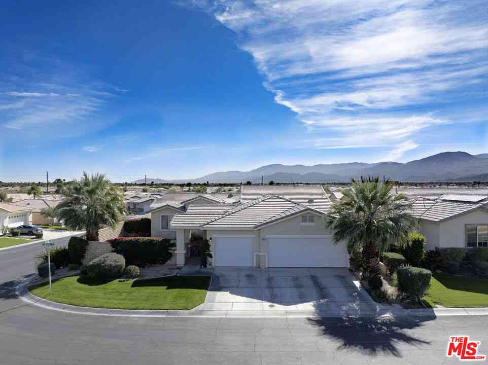 Homes For Sale - 83725 Lumley Avenue<br/> Indio, CA 92203