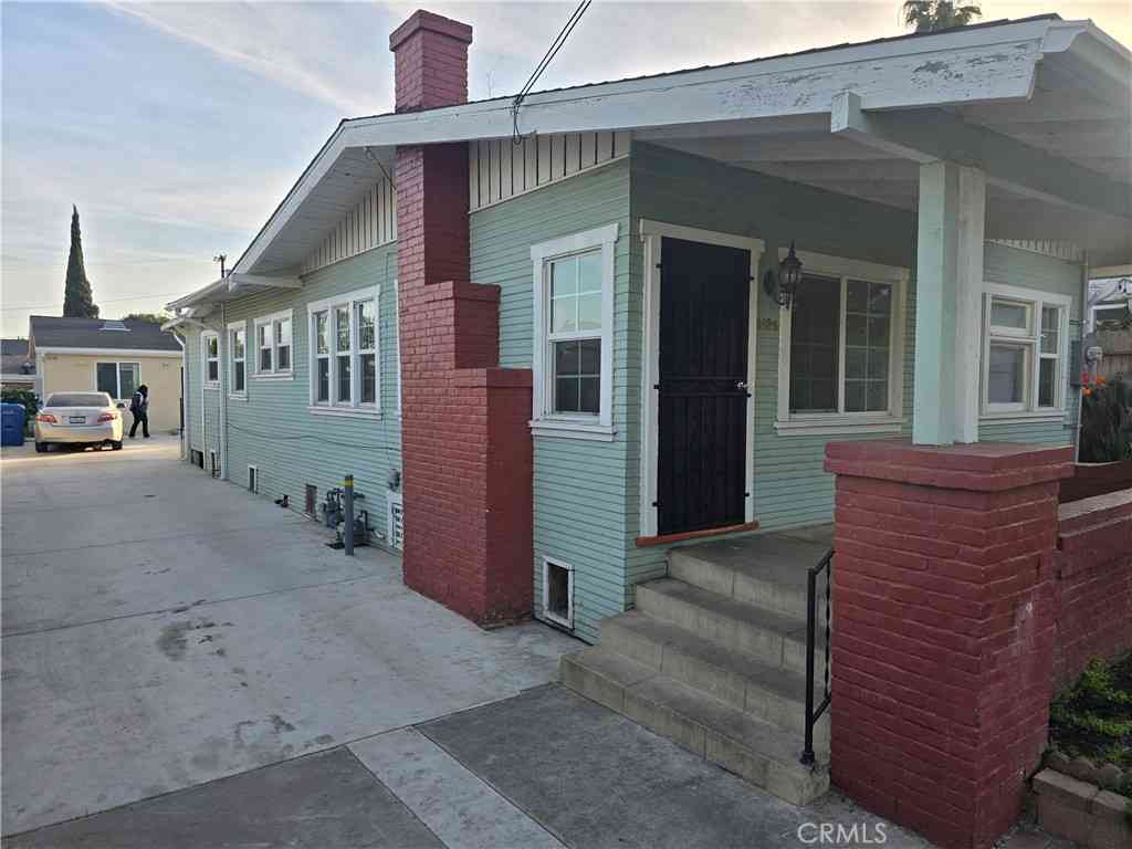 Homes For Rent - 6126 Springvale<br/> Los Angeles, CA 90042