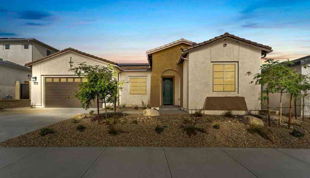 Homes For Rent - 73774 Mojave Desert Drive<br/> Palm Desert, CA 92211