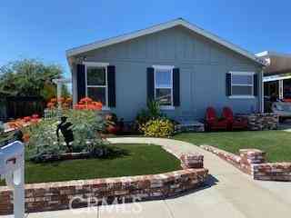 Mobile Home For Sale - 37967 Via La Colina<br/> Murrieta, CA 92563