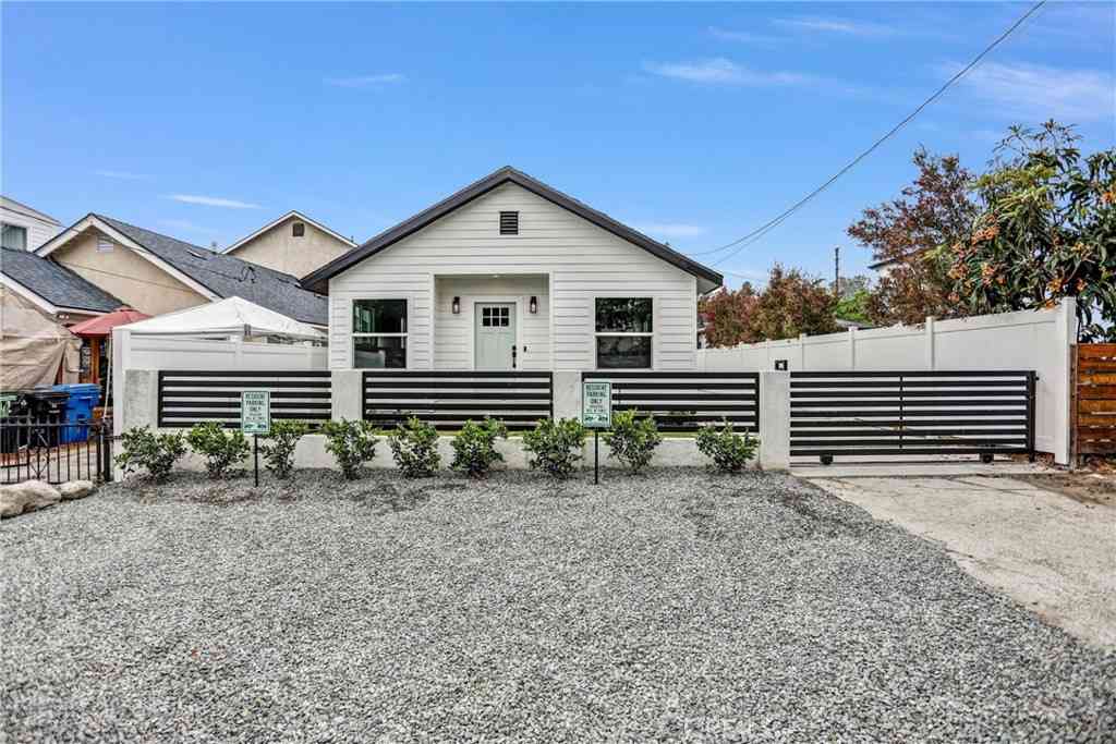 Multifamily For Sale - 723 Chestnut Avenue<br/> Los Angeles, CA 90042