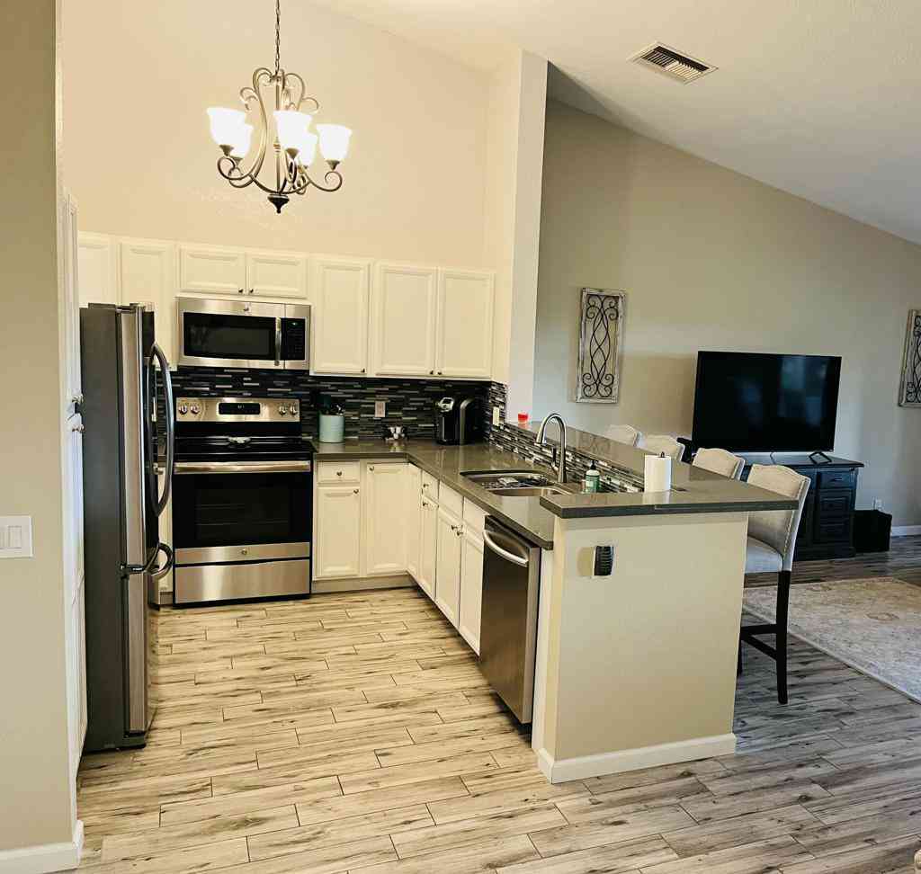Condo For Rent - 41120 Woodhaven Drive E<br/> Palm Desert, CA 92211