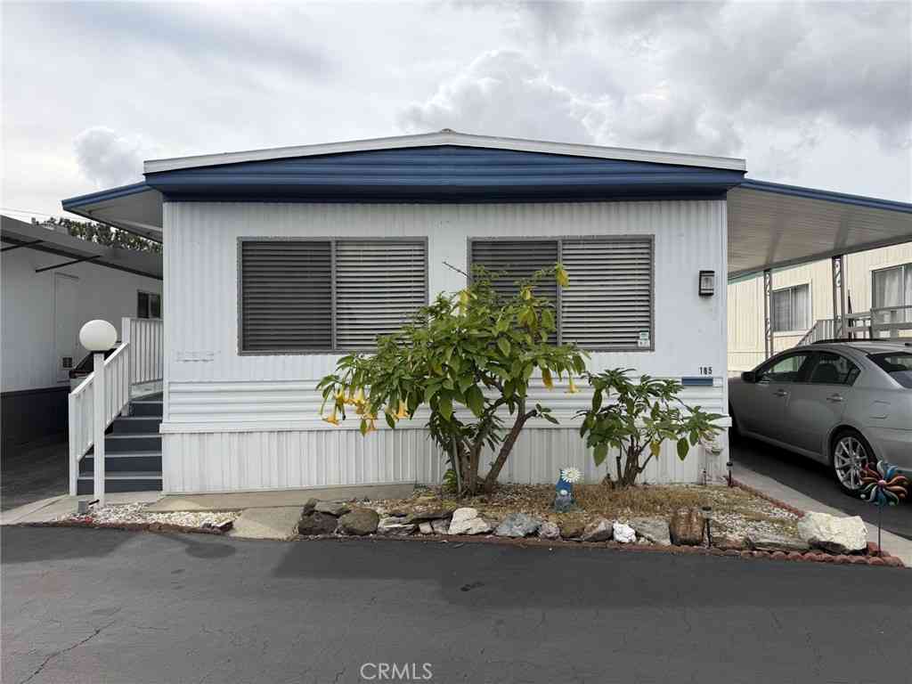 Mobile Home For Sale - 17700 Western # 185 Avenue #185<br/> Gardena, CA 90248