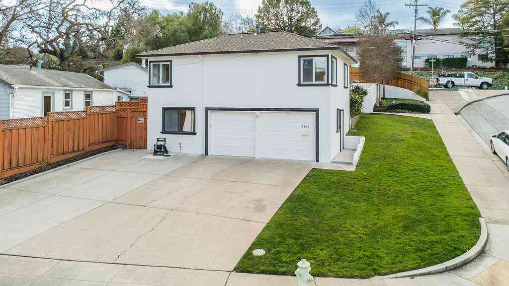Homes For Sale - 3455 Dover Road<br/> Redwood City, CA 94061