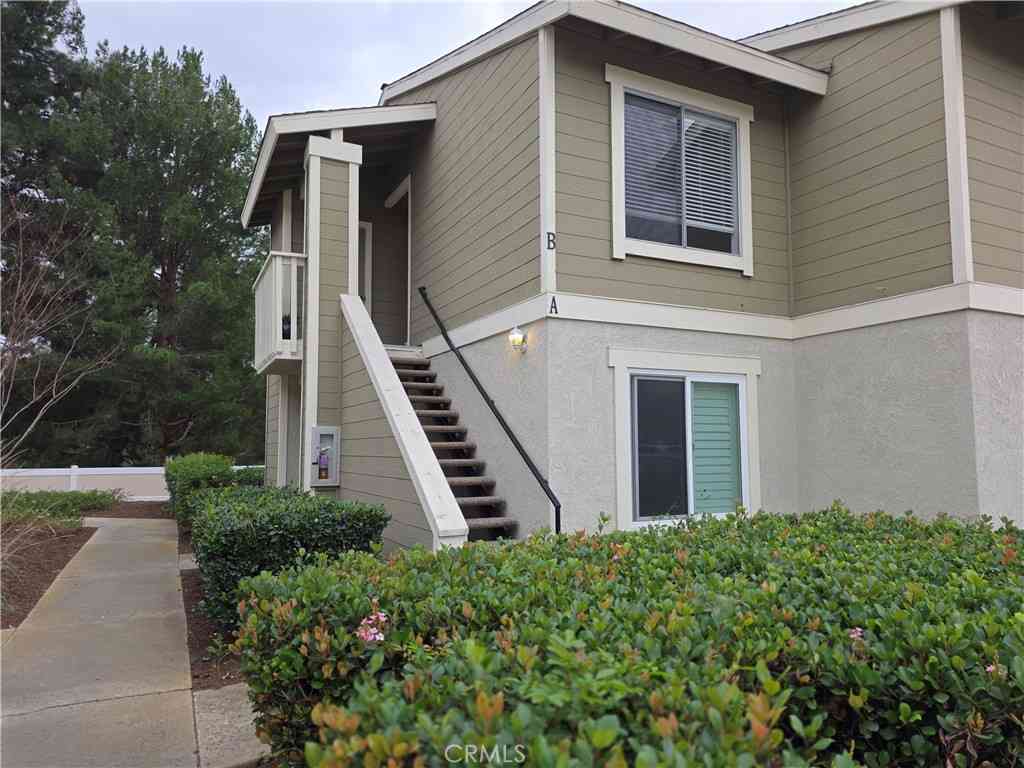 Condo For Rent - 26296 Los Viveros<br/> Mission Viejo, CA 92691
