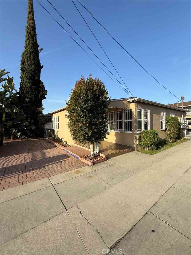 Multifamily For Rent - 6521 Walker<br/> Bell, CA 90201