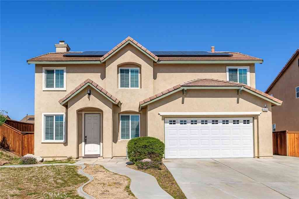 Homes For Sale - 13674 Buena Vista<br/> Hesperia, CA 92344