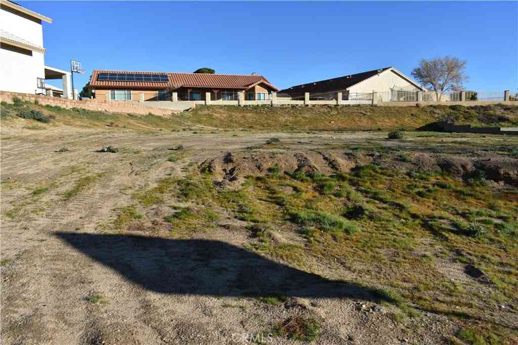 Vacant Land For Sale - 14874 Autumn Lane<br/> Helendale, CA 92342