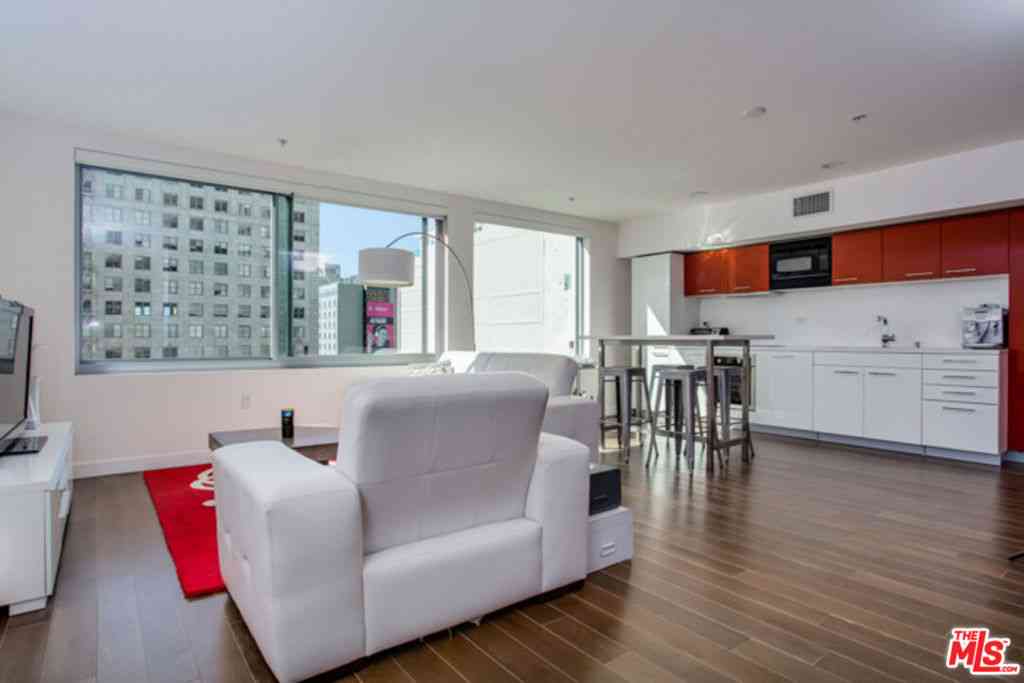Condo For Sale - 901 S Flower Street #513<br/> Los Angeles, CA 90015