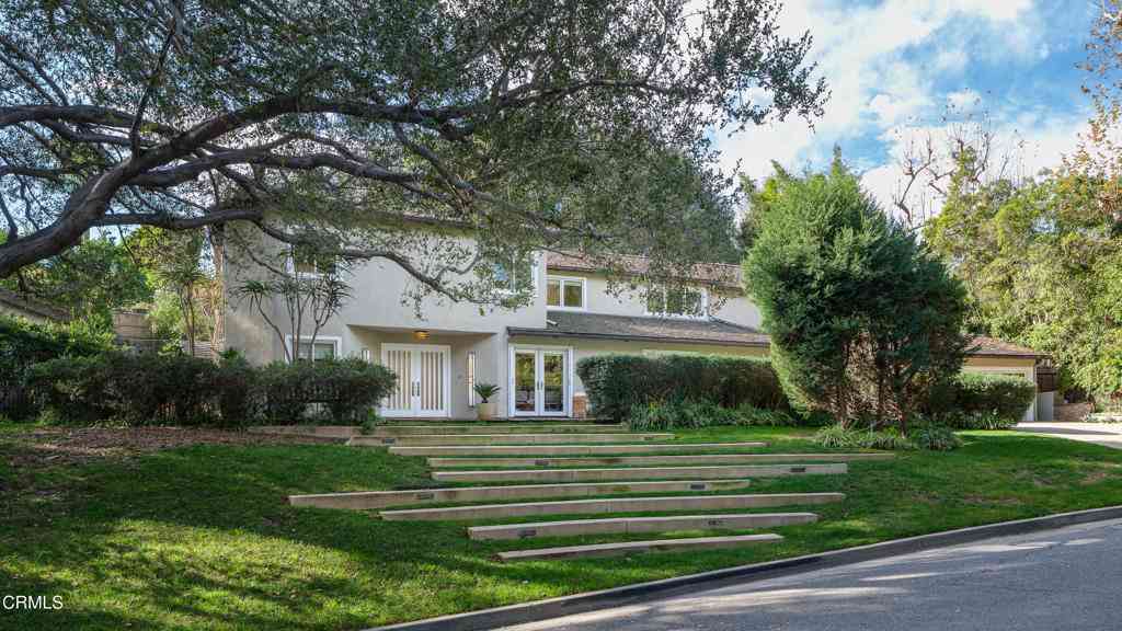 Homes For Sale - 766 Canon Drive<br/> Pasadena, CA 91106
