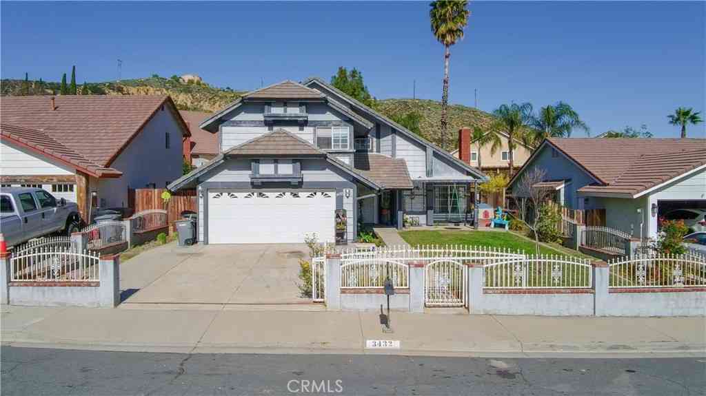 Homes For Sale - 3432 Harrison Avenue<br/> Lake Elsinore, CA 92530