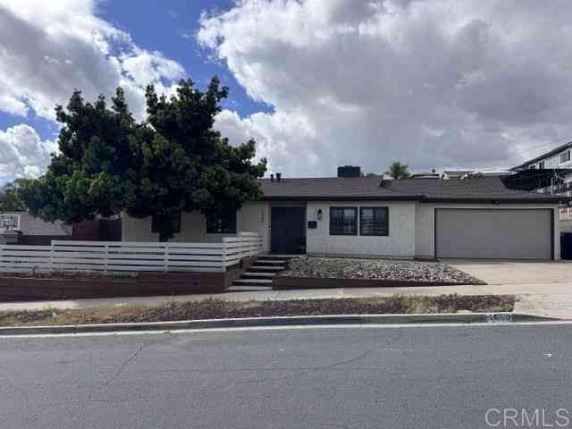 Homes For Sale - 1660 Meadow Road<br/> El Cajon, CA 92021