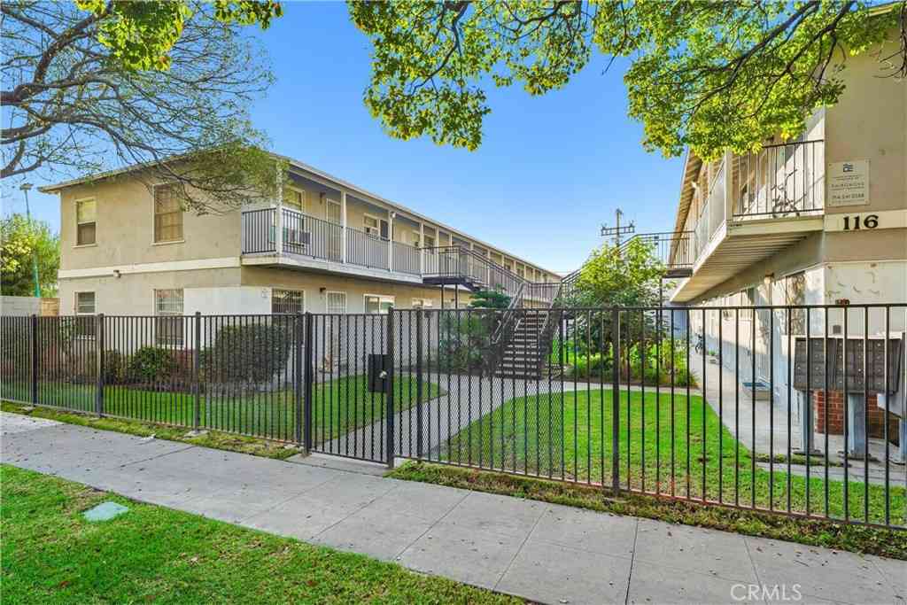 Homes For Sale - 116 S Orange<br/> Santa Ana, CA 92701