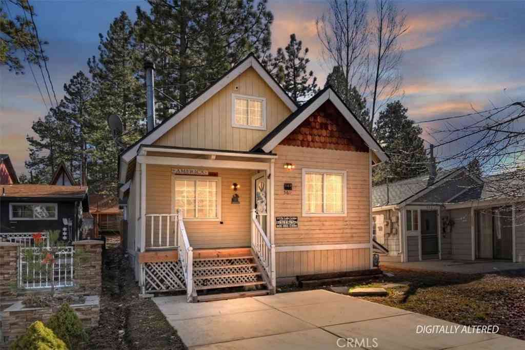 Homes For Sale - 569 Lakewood<br/> Big Bear Lake, CA 92315