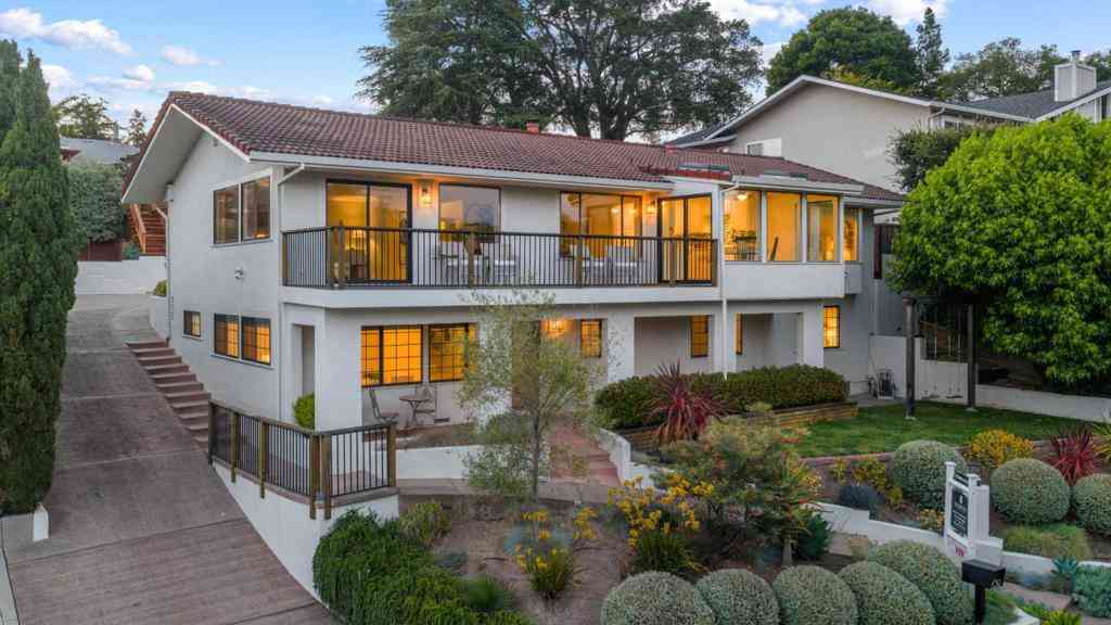Homes For Sale - 209 Calcita Drive<br/> Santa Cruz, CA 95060