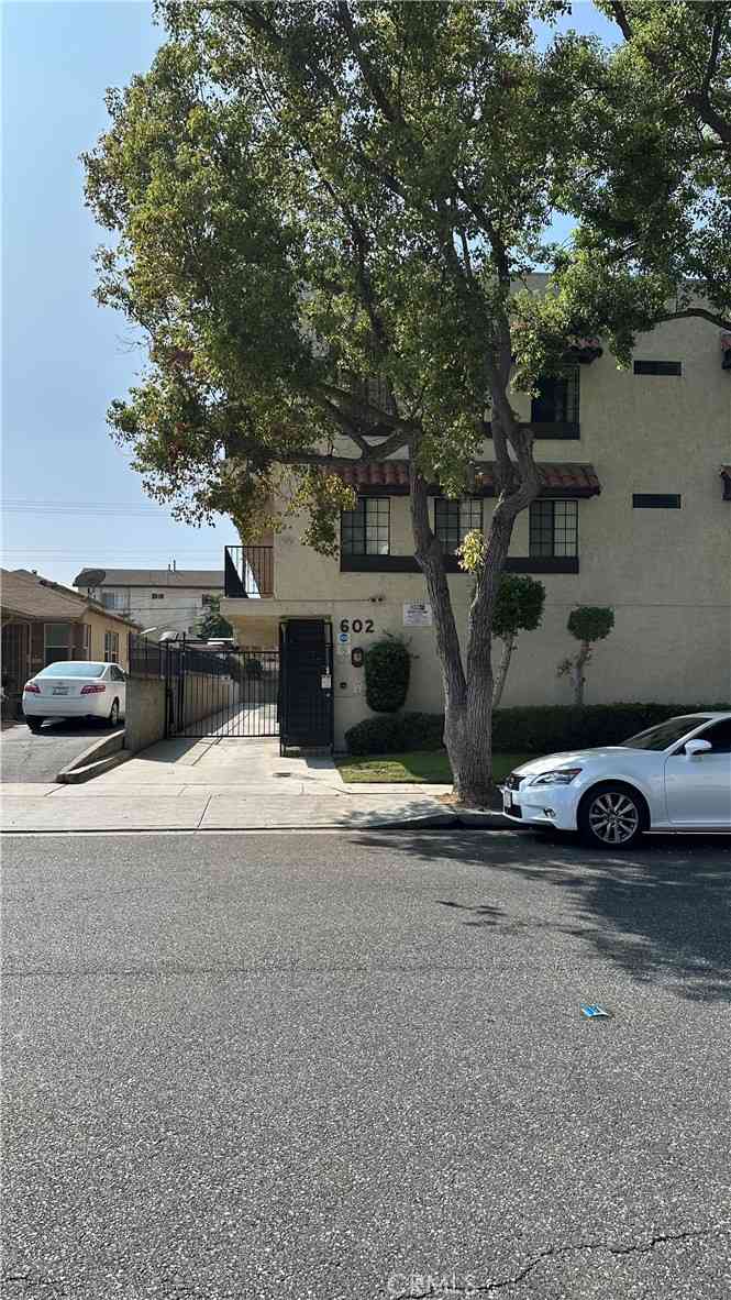 Apartment For Rent - 602 W California<br/> Glendale, CA 91203