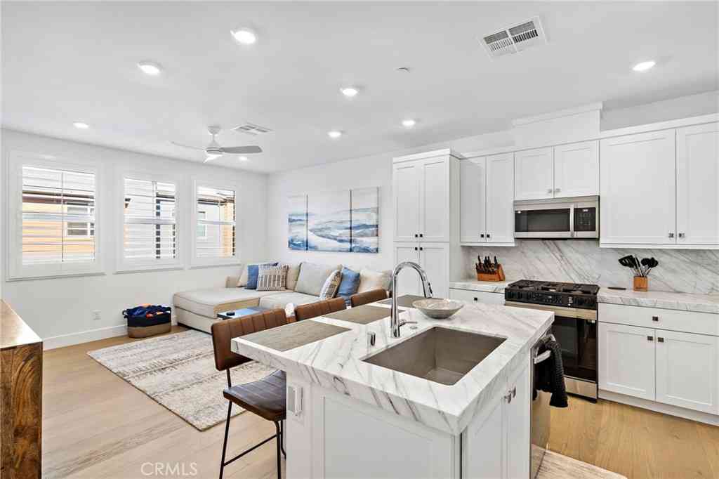 Condo For Sale - 530 Bluegrass Way<br/> Rancho Mission Viejo, CA 92694