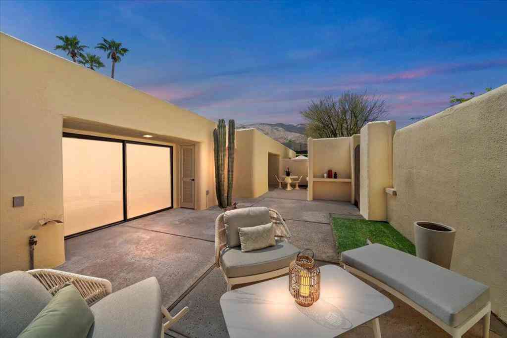 Condo For Rent - 436 N Greenhouse Way<br/> Palm Springs, CA 92262