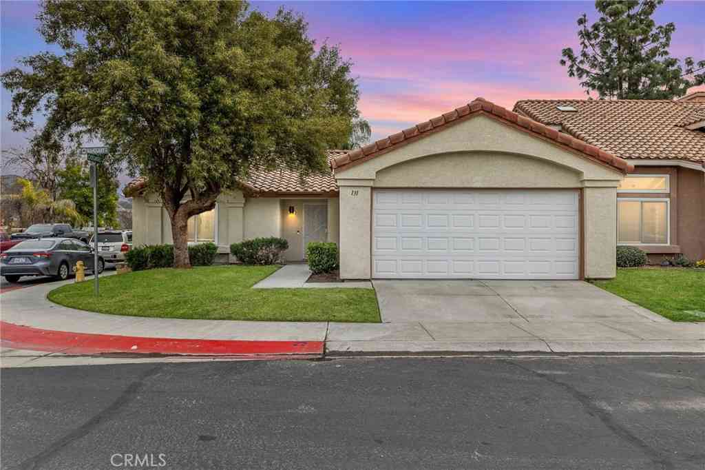 Homes For Sale - 131 Mahogany<br/> San Jacinto, CA 92582