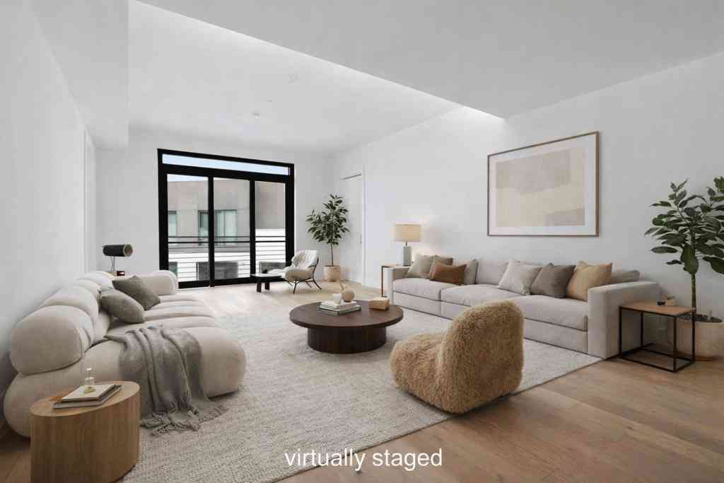 Condo For Sale - 1 Bristol Court #515<br/> San Francisco, CA 94130