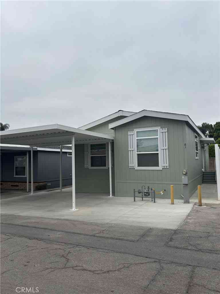 Mobile Home For Sale - 1414 W Central Avenue # 81<br/> Brea, CA 92821