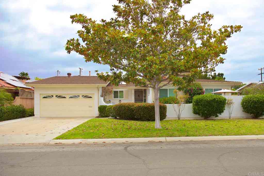 Homes For Rent - 621 Country Club Lane<br/> Coronado, CA 92118
