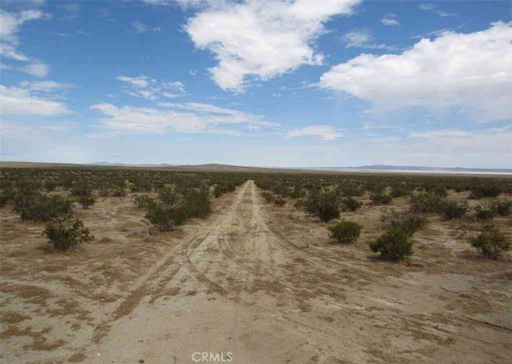 Vacant Land For Sale - 234-532-08-00-7 94th Street<br/> California City, CA 93505