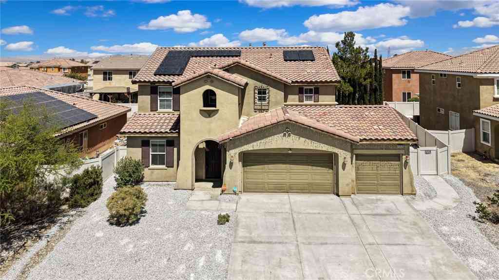 Homes For Sale - 15929 Golden Meadow<br/> Victorville, CA 92394