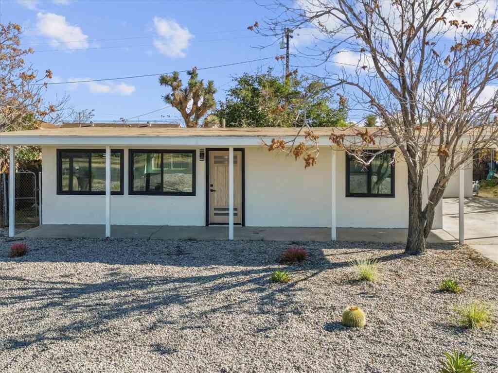 Homes For Sale - 6431 Goleta<br/> Yucca Valley, CA 92284