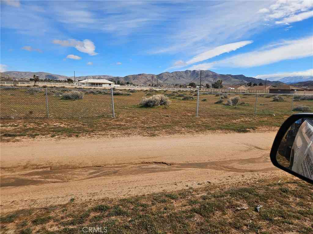 Vacant Land For Sale - 3 Candlewood<br/> Apple Valley, CA 92307