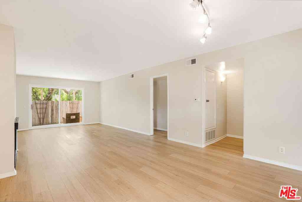 Condo For Rent - 6475 Kanan Dume Road<br/> Malibu, CA 90265