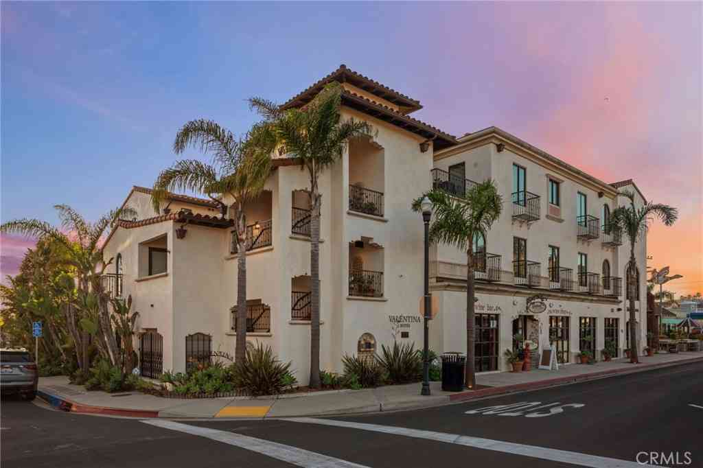 Condo For Sale - 911 Price Street #5<br/> Pismo Beach, CA 93449
