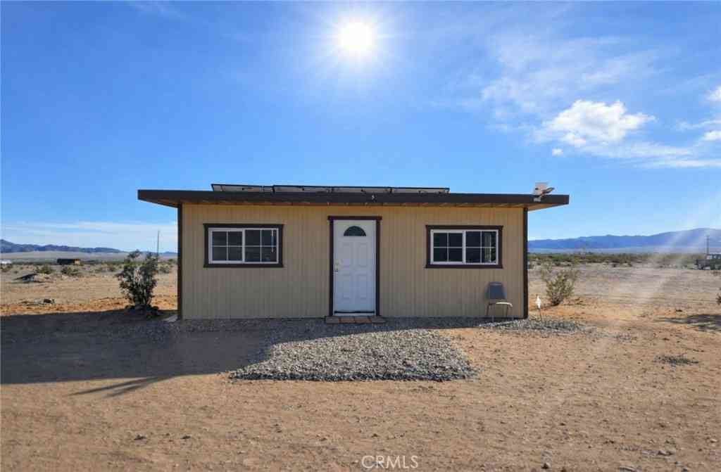 Homes For Sale - 84951 Eddie Albert<br/> 29 Palms, CA 92277