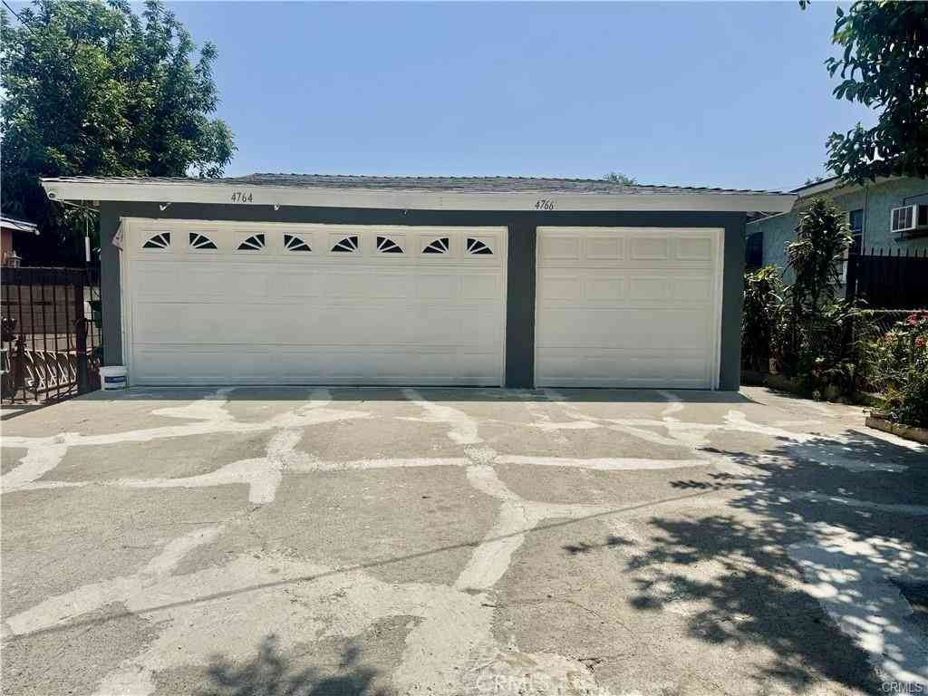 Multifamily For Sale - 4766 Hammel<br/> Los Angeles, CA 90022