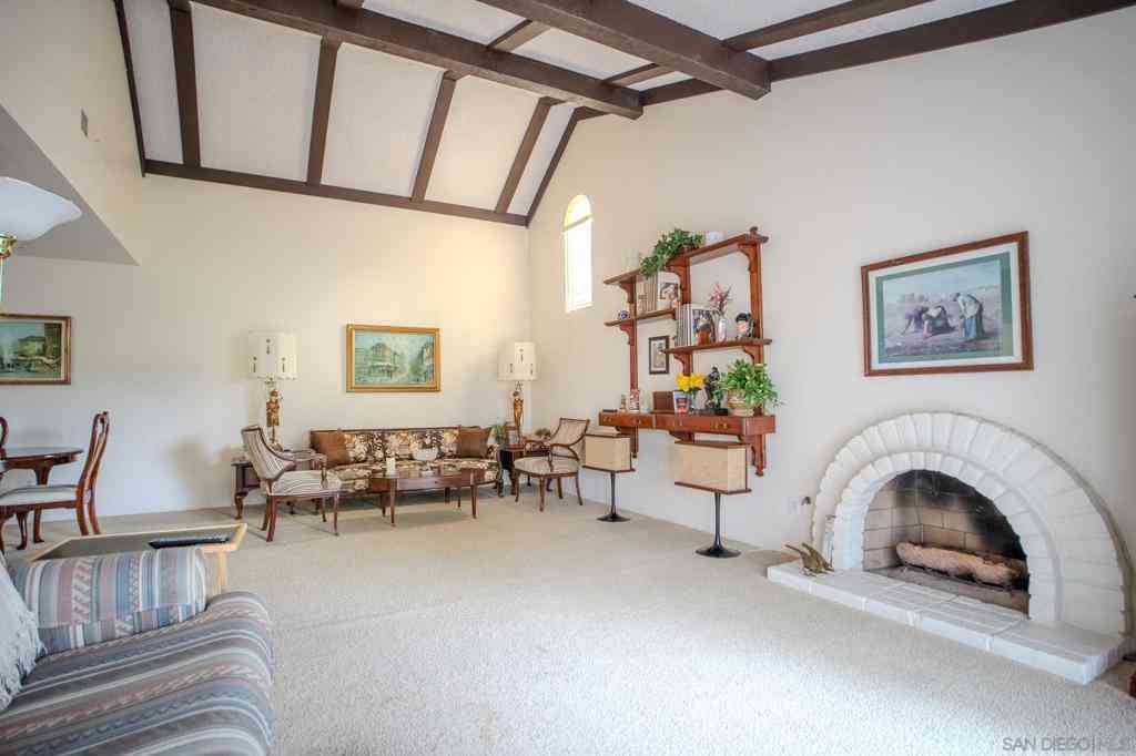 Condo For Sale - 16511 Caminito Vecinos #64<br/> San Diego, CA 92128
