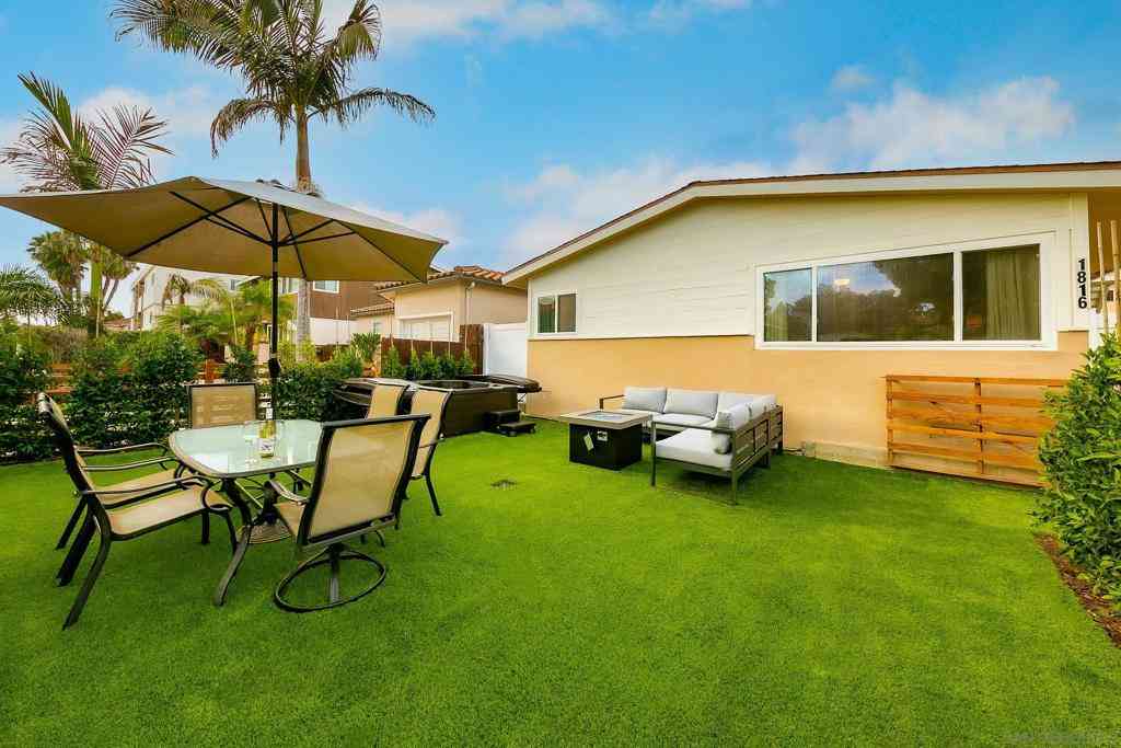 Homes For Sale - 1816 Diamond Street<br/> San Diego, CA 92109